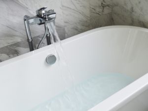 bathtub-890227_960_720