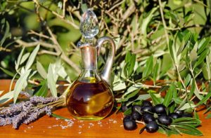 olive-oil-1596417_960_720
